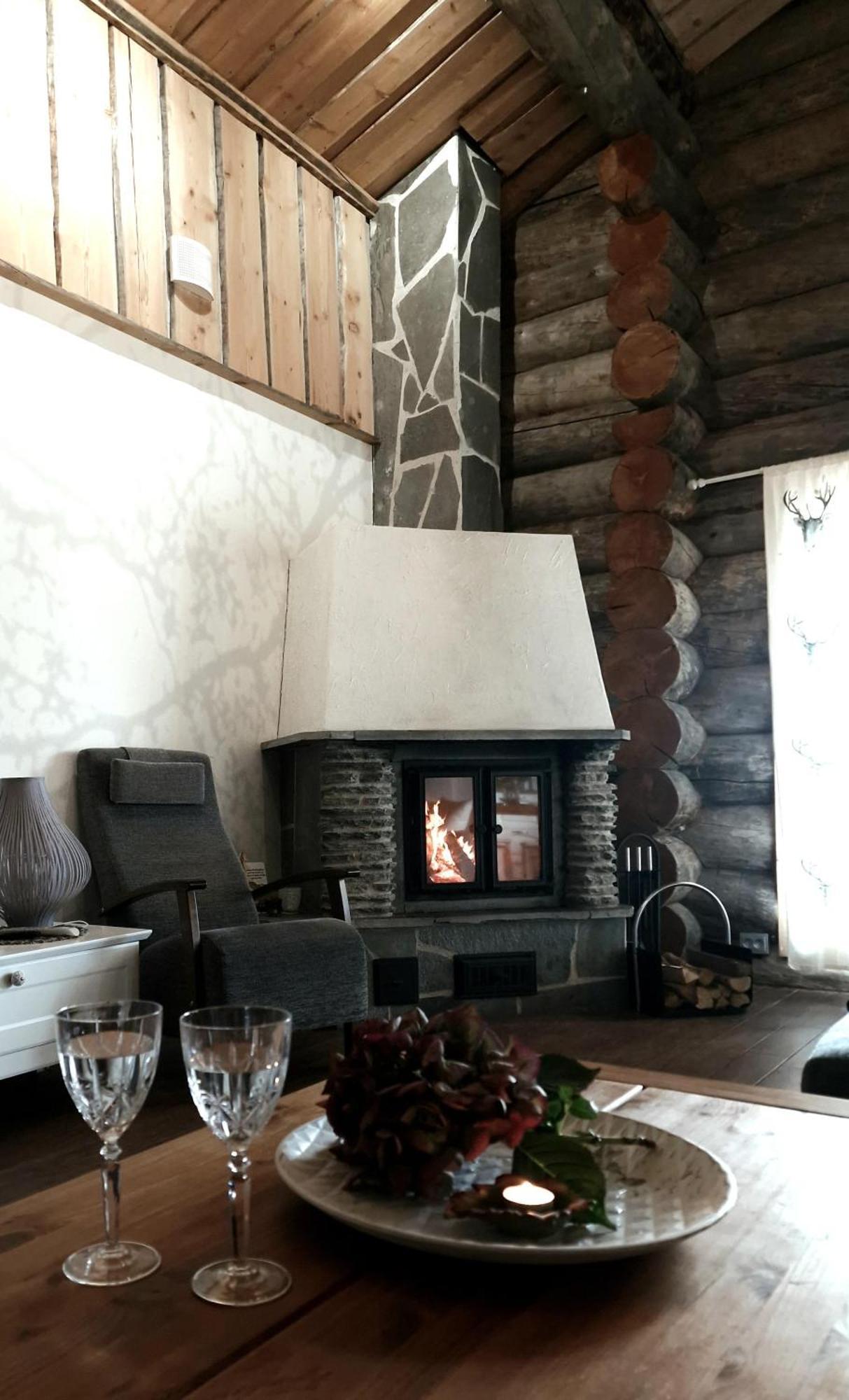 Napapiirin Jaervilomat Hotel Luukonniemi Bagian luar foto