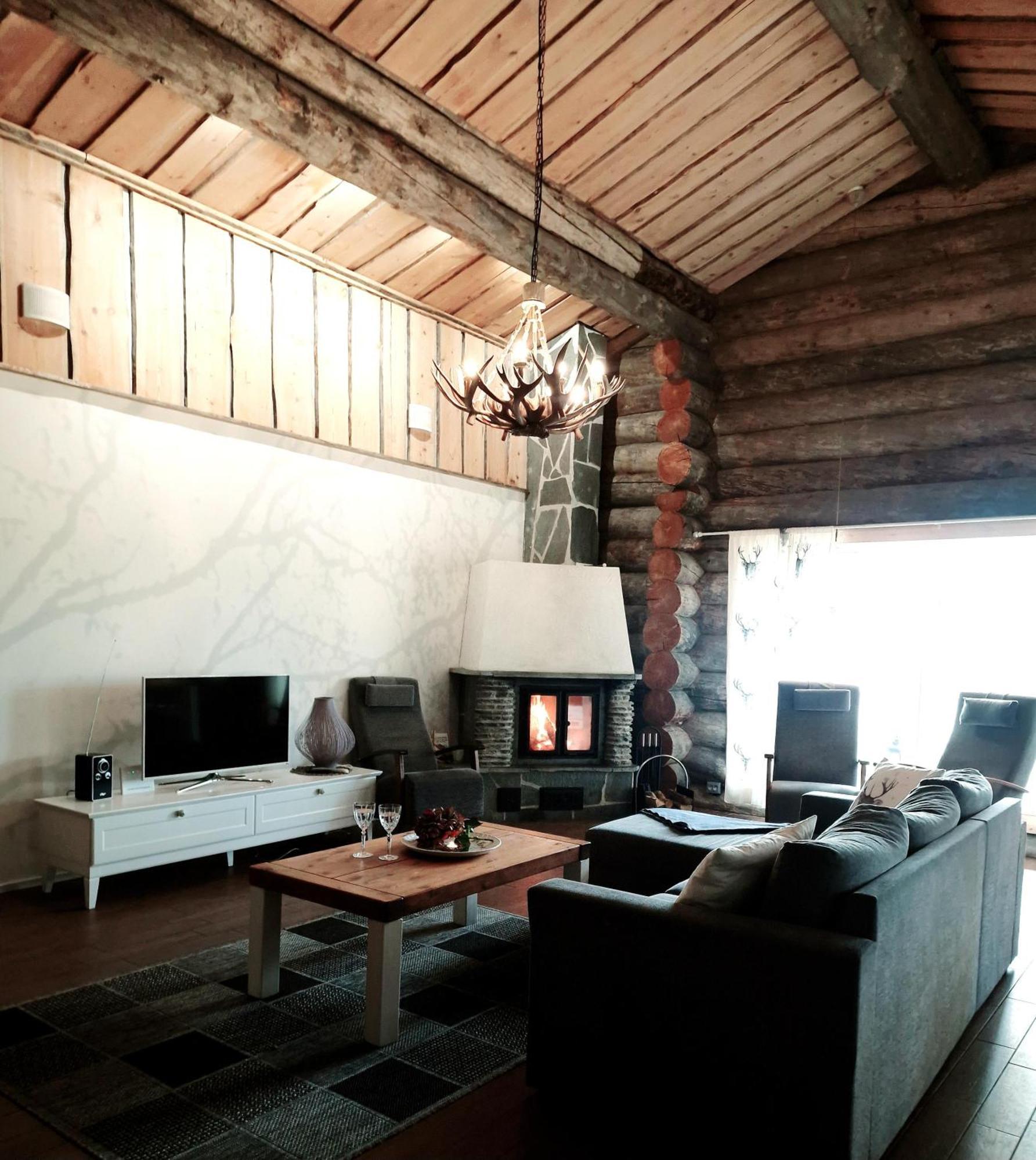 Napapiirin Jaervilomat Hotel Luukonniemi Bagian luar foto