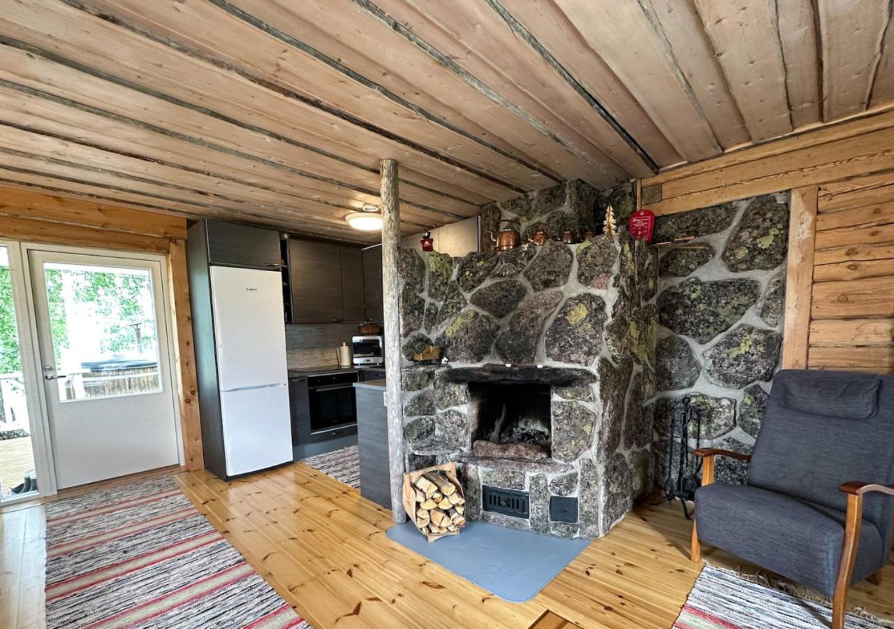 Napapiirin Jaervilomat Hotel Luukonniemi Bagian luar foto