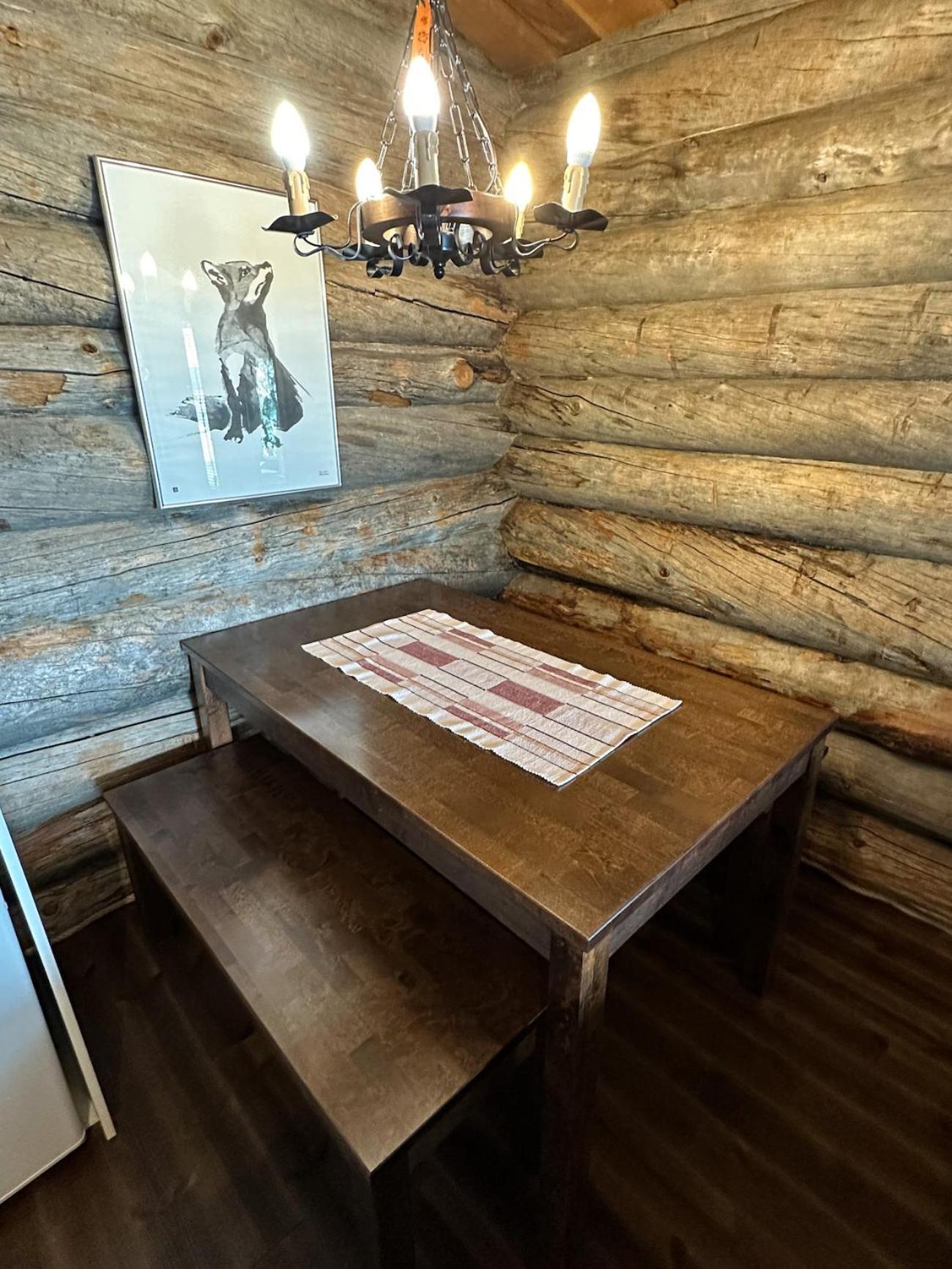 Napapiirin Jaervilomat Hotel Luukonniemi Bagian luar foto