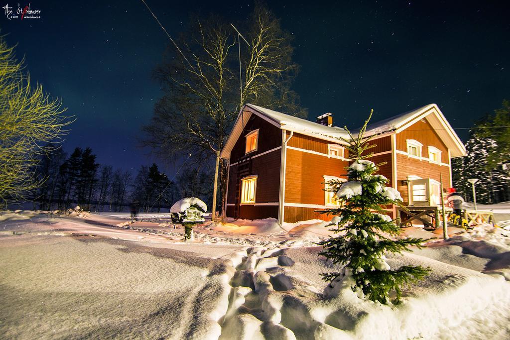Napapiirin Jaervilomat Hotel Luukonniemi Bagian luar foto
